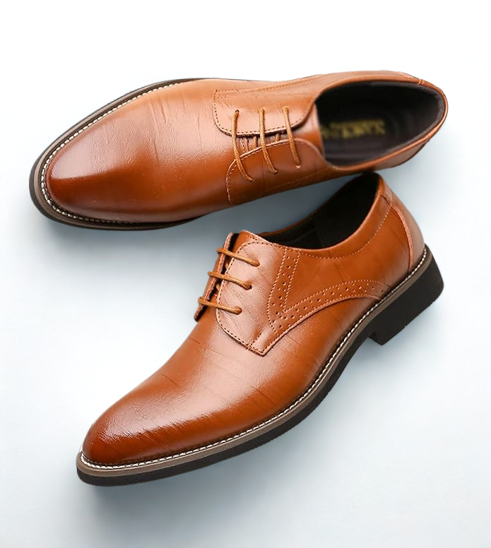 St. James - Wingtip Dress chaussures habillées en cuir véritable – Beige